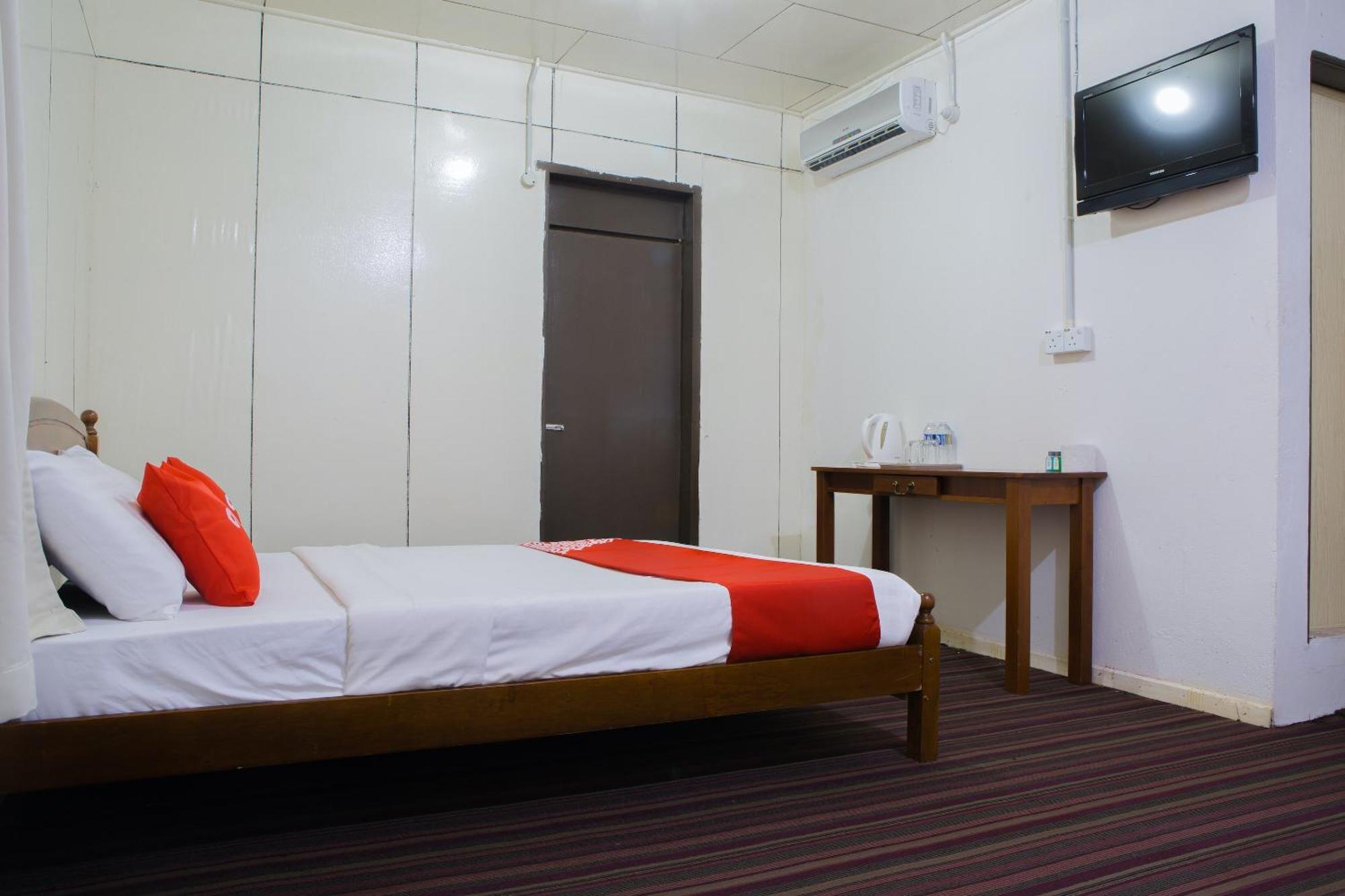 Oyo 90037 The 7 Lodge Tambunan Dış mekan fotoğraf